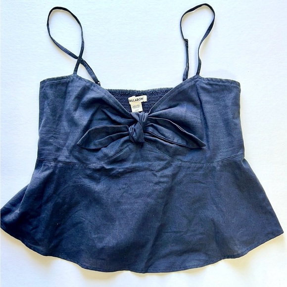 Billabong top - Picture 1 of 8